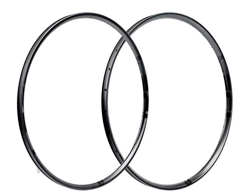 Ráfky IDEA DOLOMITY v designu IDENTITY BLACK